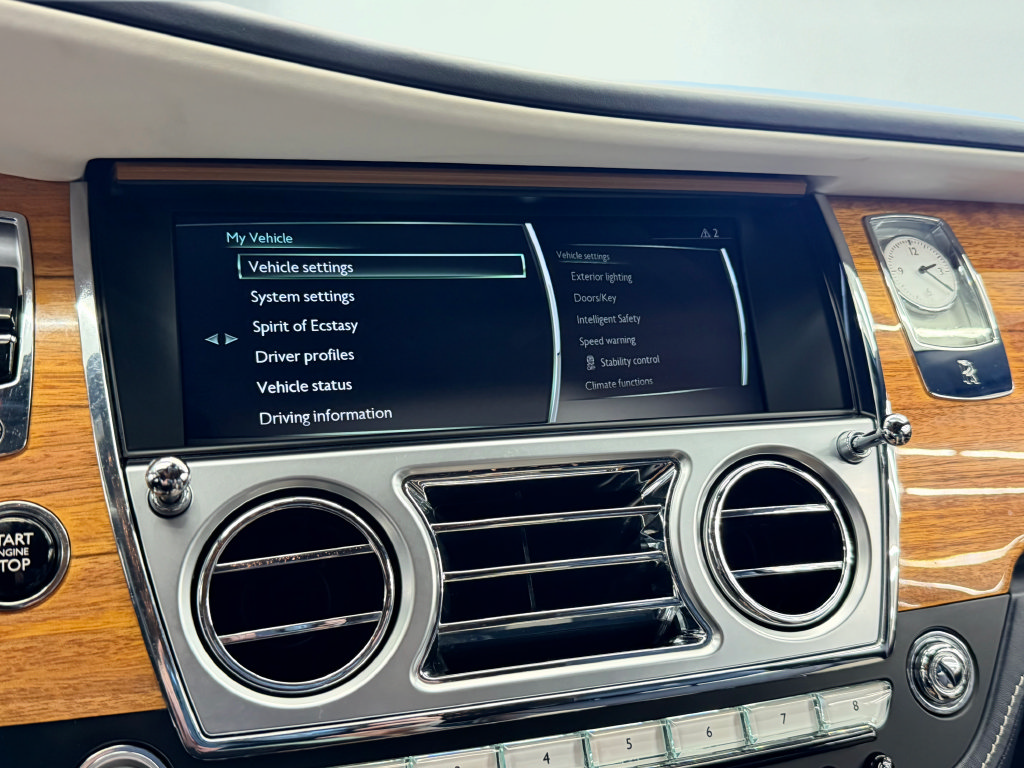 Used 2019 Rolls-Royce Ghost RWD image 27