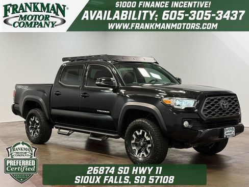 Used 2021 Toyota Tacoma TRD Off-Road w/ Technology Package image 1