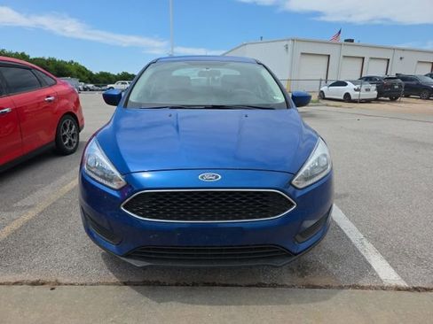 Used 2018 Ford Focus SE FWD image 8