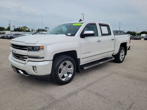 Used 2017 Chevrolet Silverado 1500 LTZ Z71 w/ LTZ Plus Package AWD/4WD image 2