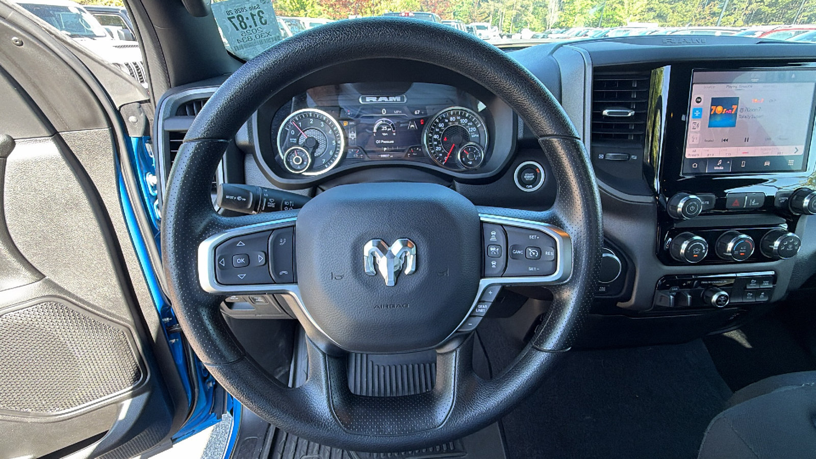 Used 2025 RAM 1500 Warlock AWD/4WD image 28