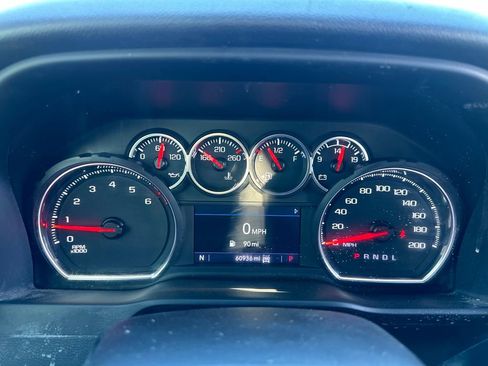 Used 2021 Chevrolet Silverado 1500 Custom Trail Boss image 29