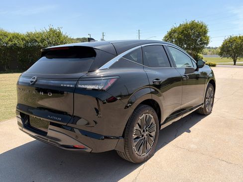 Certified 2026 Nissan Murano Platinum w/ Cargo Package image 3