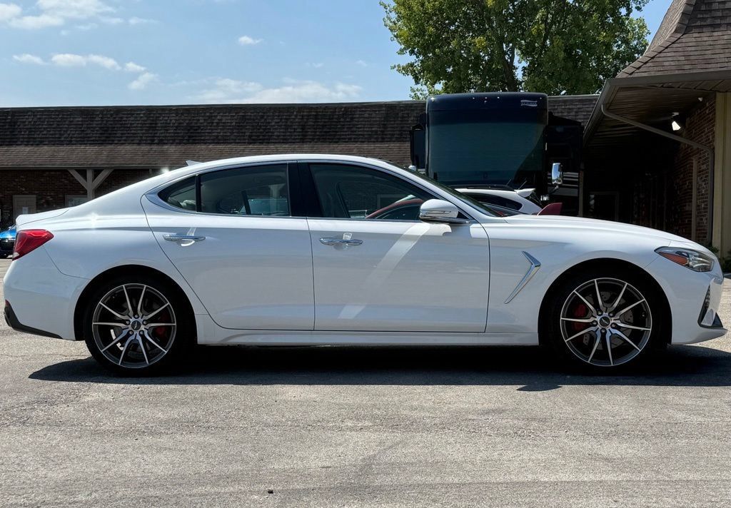 Used 2020 Genesis G70 3.3T w/ Elite Package RWD image 6