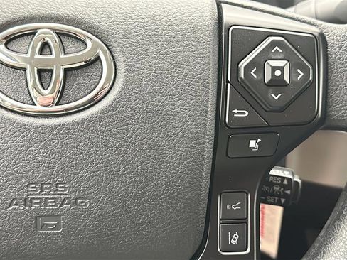 Used 2023 Toyota Tacoma SR AWD/4WD image 19
