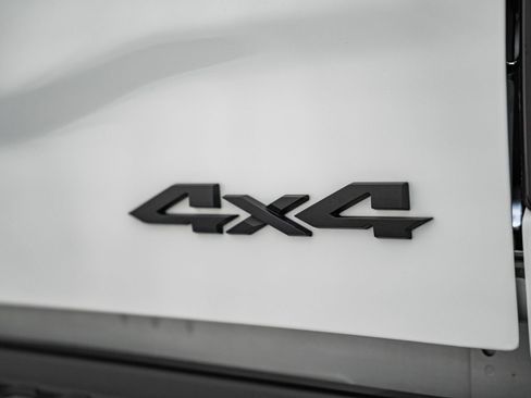 Used 2021 RAM 2500 Laramie w/ Night Edition image 25