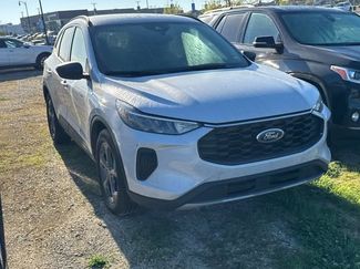Used 2025 Ford Escape ST-Line video 2