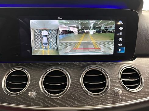 Certified 2021 Mercedes-Benz E 350 4MATIC Sedan image 25