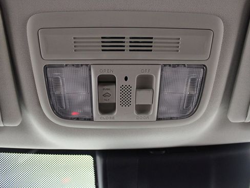 Used 2019 Honda Civic EX image 43