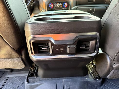 Used 2022 Chevrolet Silverado 1500 High Country w/ LPO, Dark Essentials Package AWD/4WD image 28