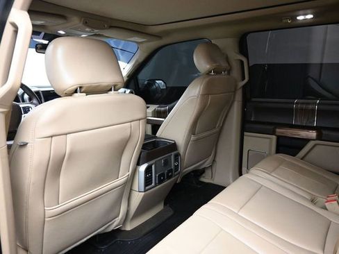 Used 2019 Ford F150 Lariat image 17