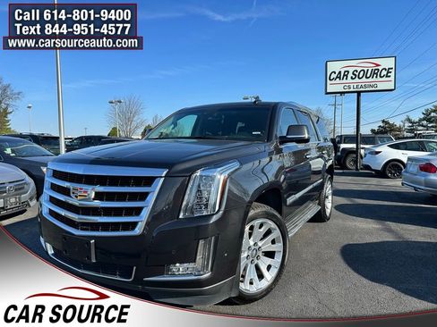 Used 2019 Cadillac Escalade Luxury image 1