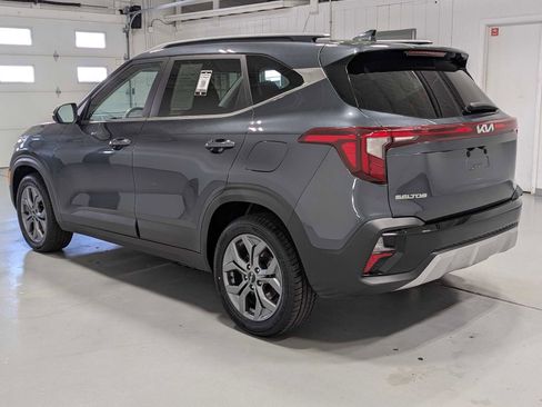 Used 2024 Kia Seltos S AWD/4WD image 10