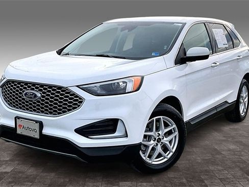 Used 2024 Ford Edge SEL image 3