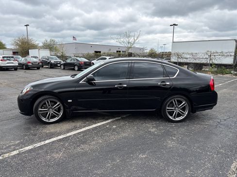 Used 2007 INFINITI M35 w/ Technology Pkg RWD image 2