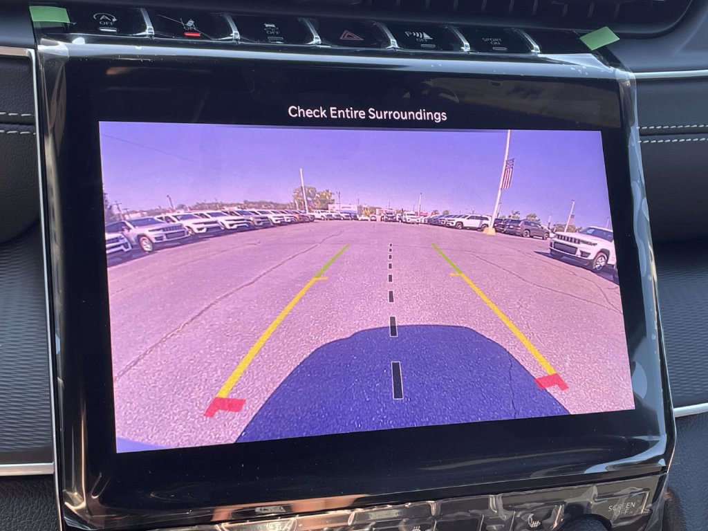 New 2027 Jeep Grand Cherokee Laredo X AWD/4WD image 36