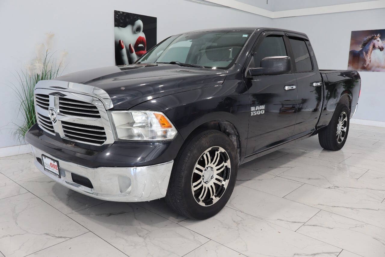 Used 2013 RAM 1500 SLT RWD image 6