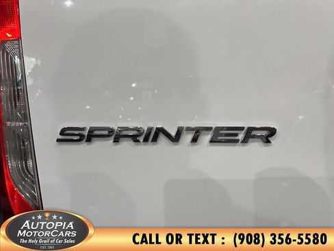 Used 2025 Mercedes-Benz Sprinter 3500 w/ Parking Package image 36