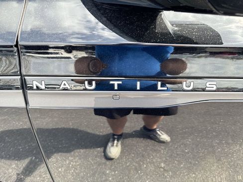 New 2026 Lincoln Nautilus Reserve w/ Jet Appearance Package image 27
