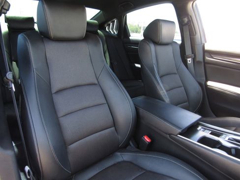 Used 2020 Honda Accord Sport image 10