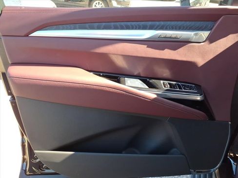 New 2026 Cadillac Escalade Luxury w/ LPO, Floor Liner Package image 11