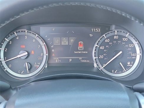 Used 2022 Toyota Highlander XLE image 10