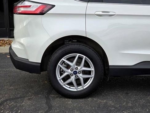 Used 2022 Ford Edge SEL w/ Convenience Package image 8