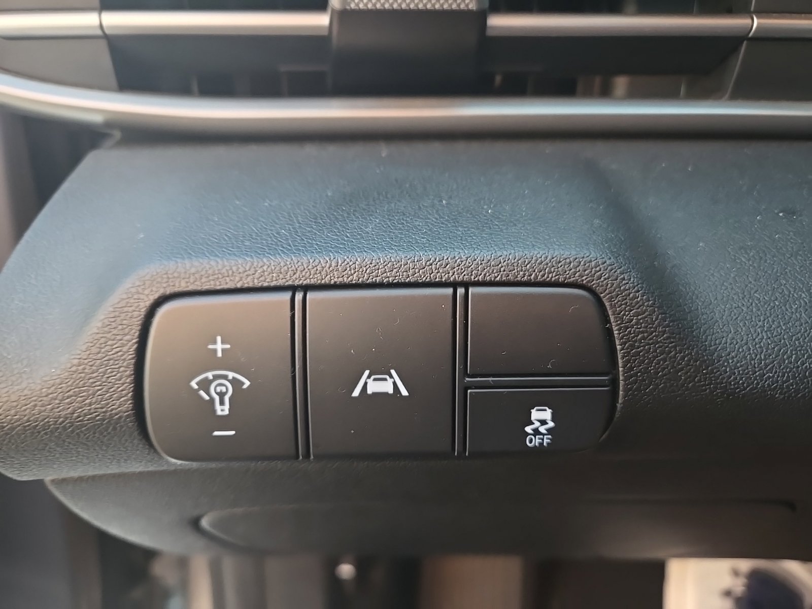 Used 2021 Hyundai Elantra SEL FWD image 11