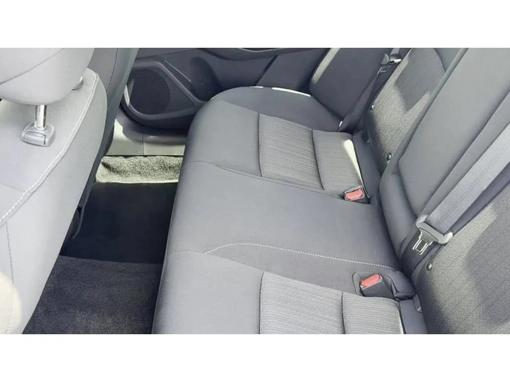Used 2025 Nissan Altima 2.5 S FWD image 19