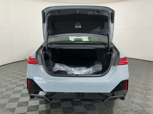 Certified 2026 BMW 540i xDrive w/ Executive Package AWD/4WD image 28