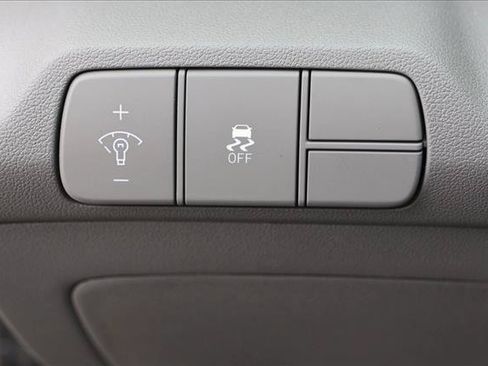 New 2026 Hyundai Elantra SEL Sport FWD image 13