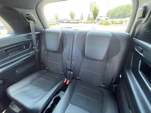 Used 2021 Mercedes-Benz GLB 250 4MATIC image 26