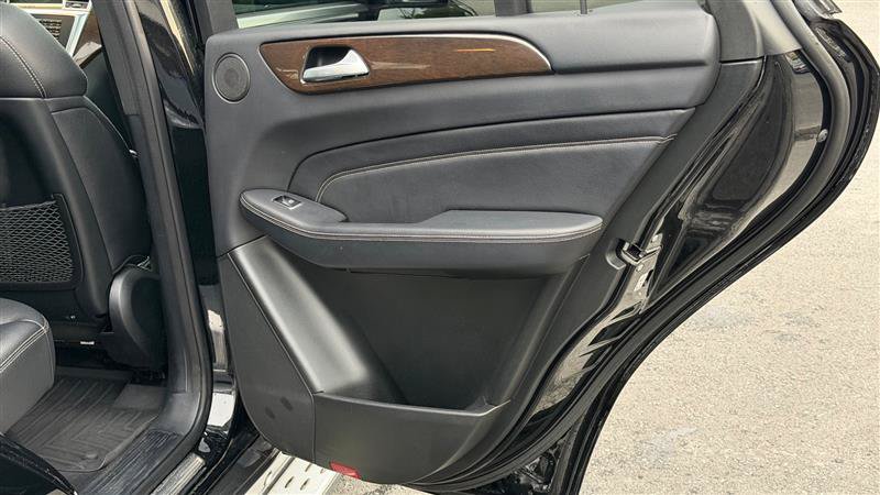 Used 2014 Mercedes-Benz ML 350 4MATIC image 40