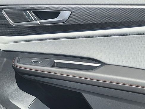 New 2026 Volkswagen Atlas Peak Edition AWD/4WD image 18