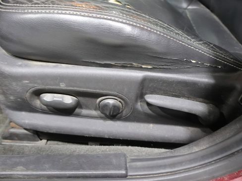 Used 2008 Pontiac Grand Prix w/ Premium Package FWD image 12