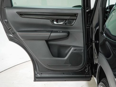 Used 2026 Honda CR-V Sport Touring image 40