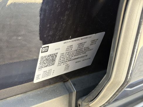 Used 2021 Chevrolet Tahoe RST AWD/4WD image 34