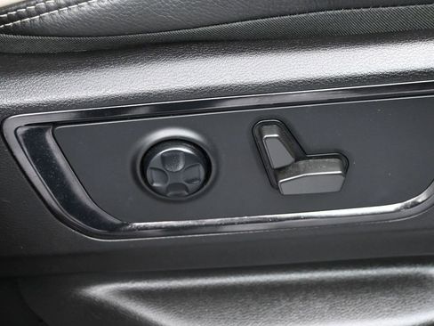 Used 2022 RAM 1500 Limited image 39