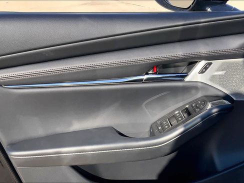 New 2026 MAZDA MAZDA3 2.5 S Hatchback w/ Premium Pkg image 10