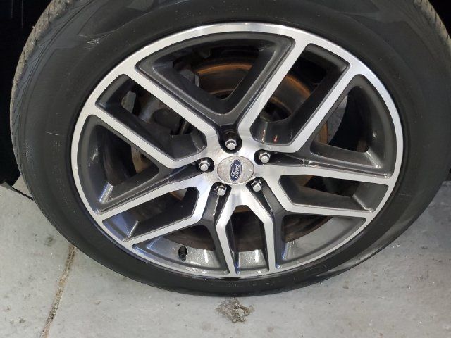 Used 2017 Ford Explorer Sport w/ Equipment Group 401A AWD/4WD image 28