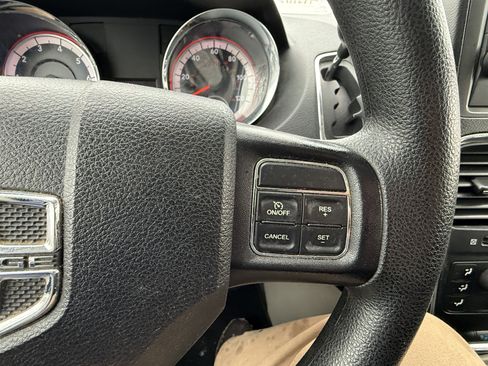 Used 2015 Dodge Grand Caravan SE w/ Quick Order Package 29E SE image 21