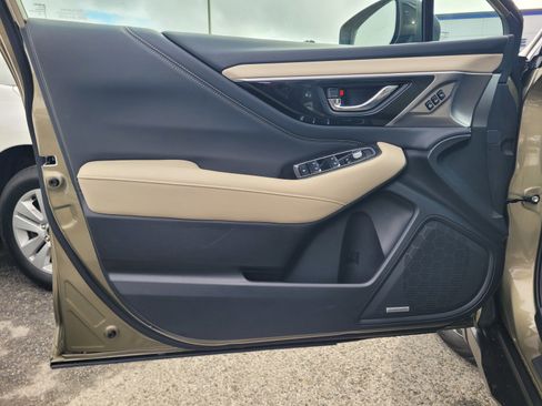 Used 2024 Subaru Outback Limited image 17