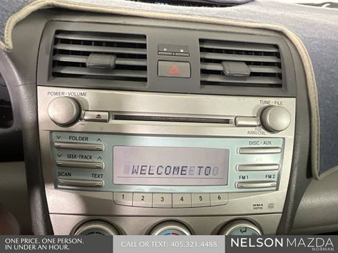 Used 2008 Toyota Camry LE image 33