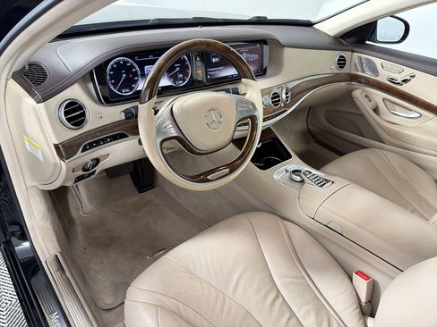 Used 2014 Mercedes-Benz S 550 Sedan image 4