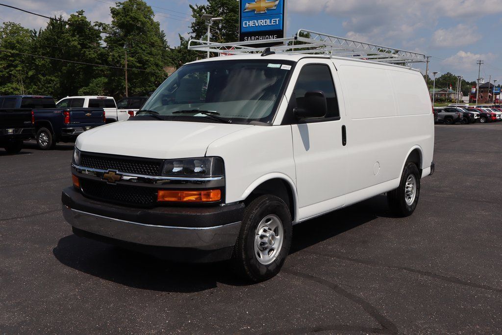 New 2025 Chevrolet Express 2500 w/ Driver Convenience Package RWD image 20