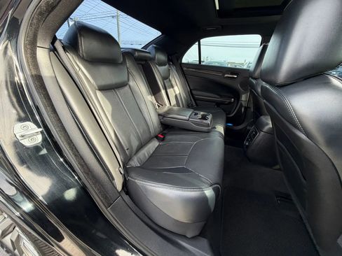 Used 2013 Chrysler 300 C image 13