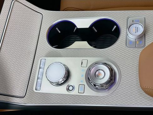 New 2026 Genesis GV80 3.5T Prestige AWD/4WD image 15