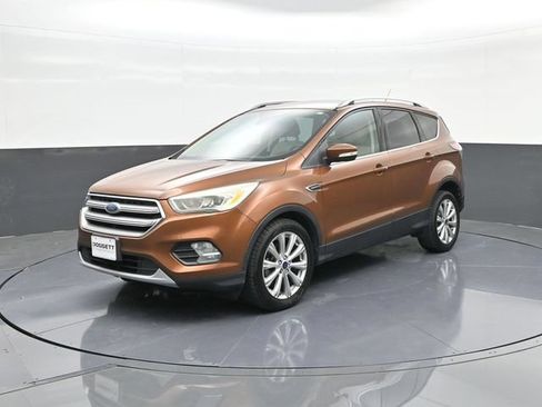 Used 2017 Ford Escape Titanium FWD image 1