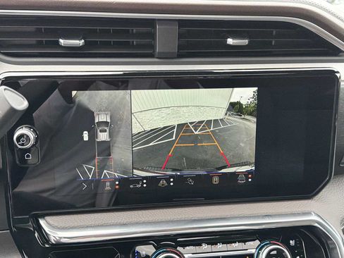 New 2026 GMC Sierra 2500 Denali w/ Denali Reserve Package AWD/4WD image 5