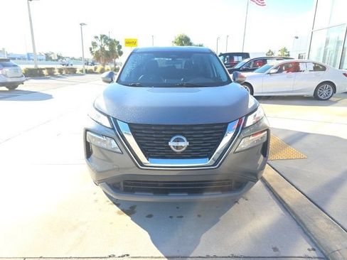 Used 2023 Nissan Rogue SV image 9